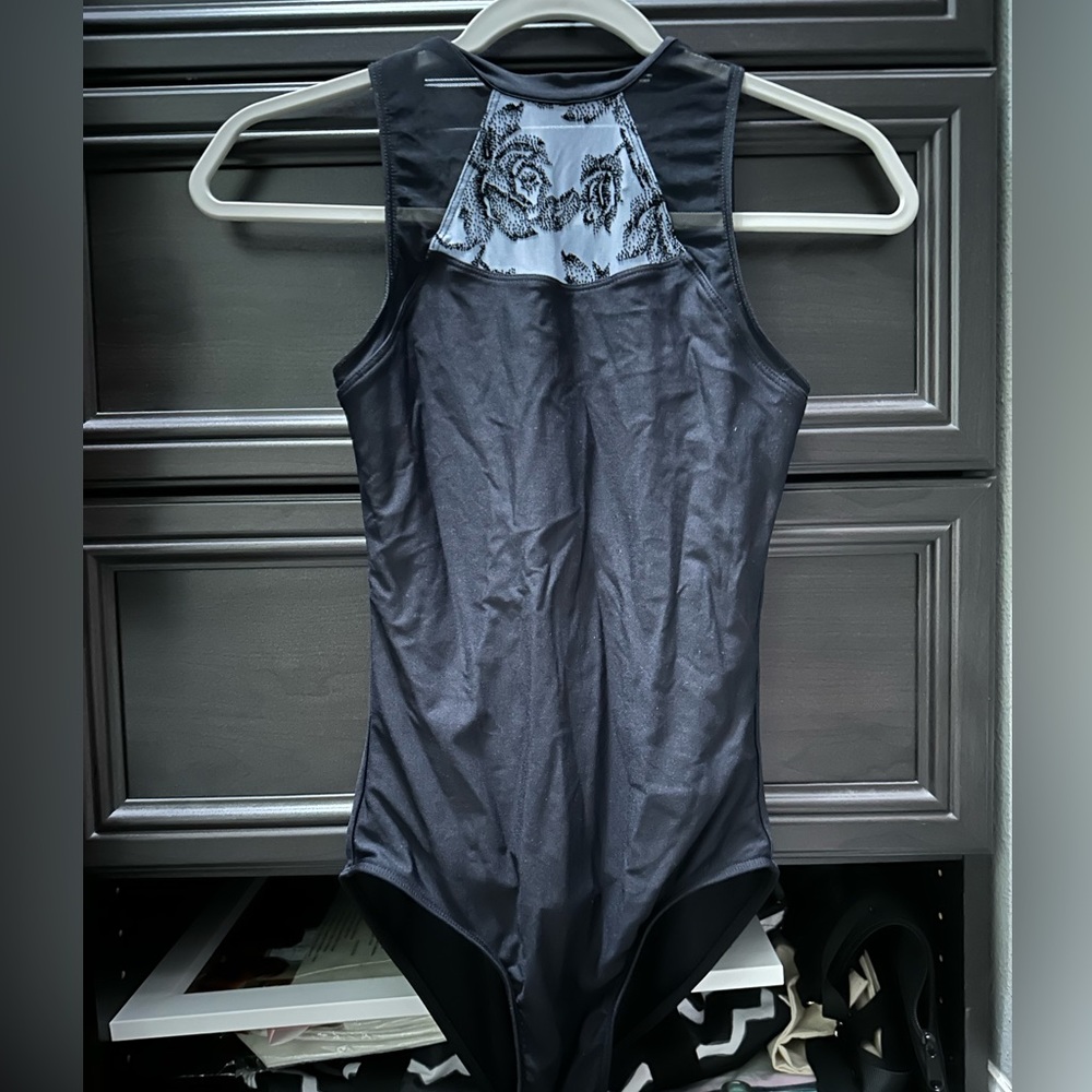 Women’s dance leotard